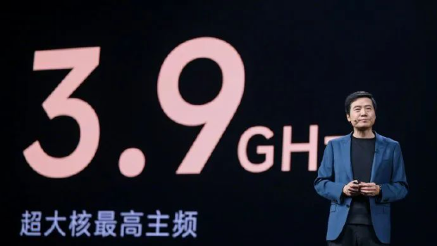 官方数据显示，玄戒O1采用第二代3nm工艺制程，共有190亿个晶体管。